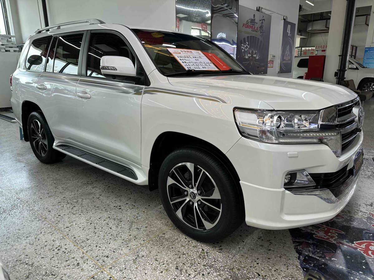 豐田 蘭德酷路澤  2016款 4.0L 中東版圖片