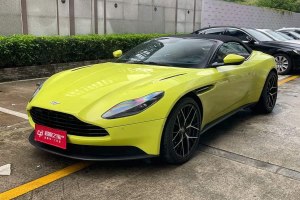 阿斯頓?馬丁DB11 阿斯頓·馬丁 4.0T V8 Volante