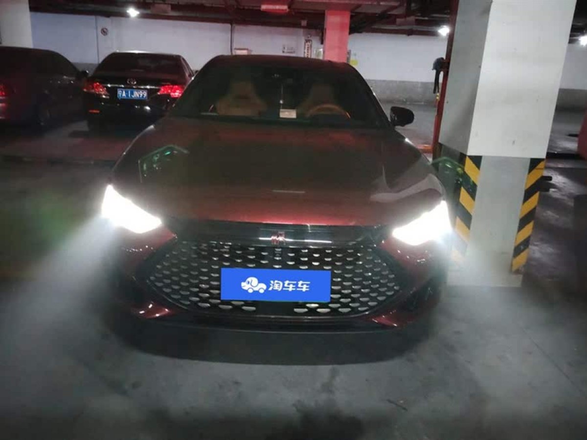 比亞迪 漢  2022款 DM-p 202KM 四驅(qū)旗艦型圖片