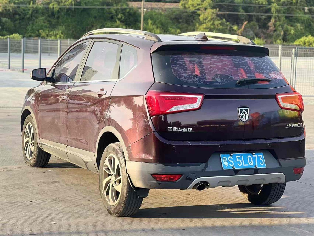 寶駿 730  2016款 1.5L 手動超值型 7座圖片