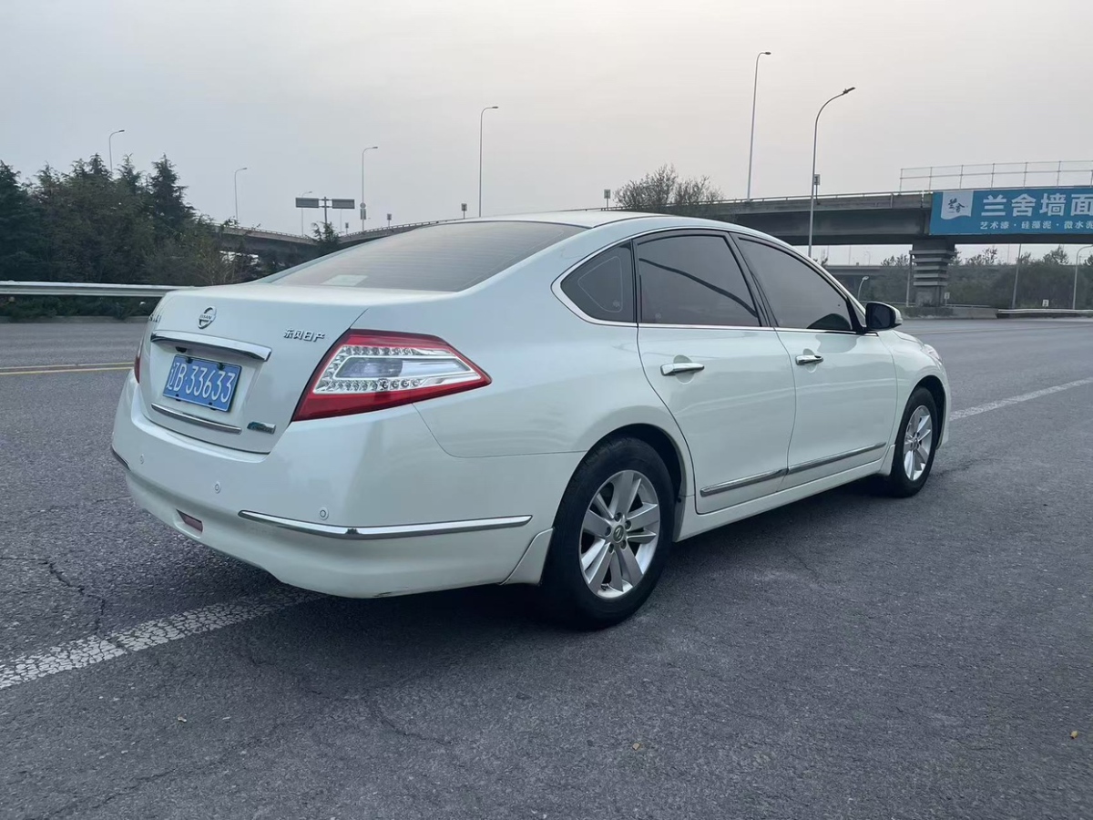 日產(chǎn) 天籟  2011款 2.0L XL榮耀版圖片