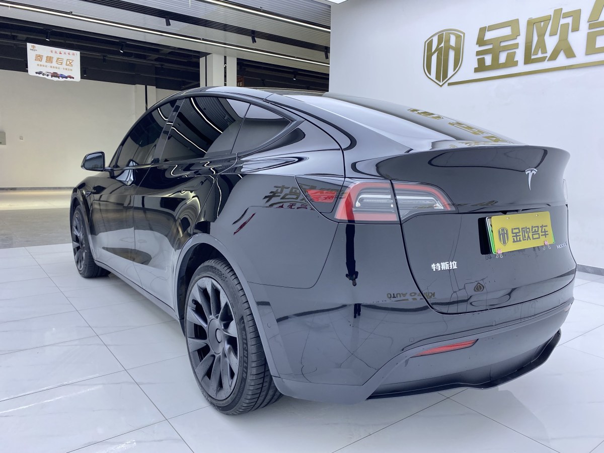 特斯拉 Model 3  2021款 改款 標(biāo)準(zhǔn)續(xù)航后驅(qū)升級(jí)版圖片