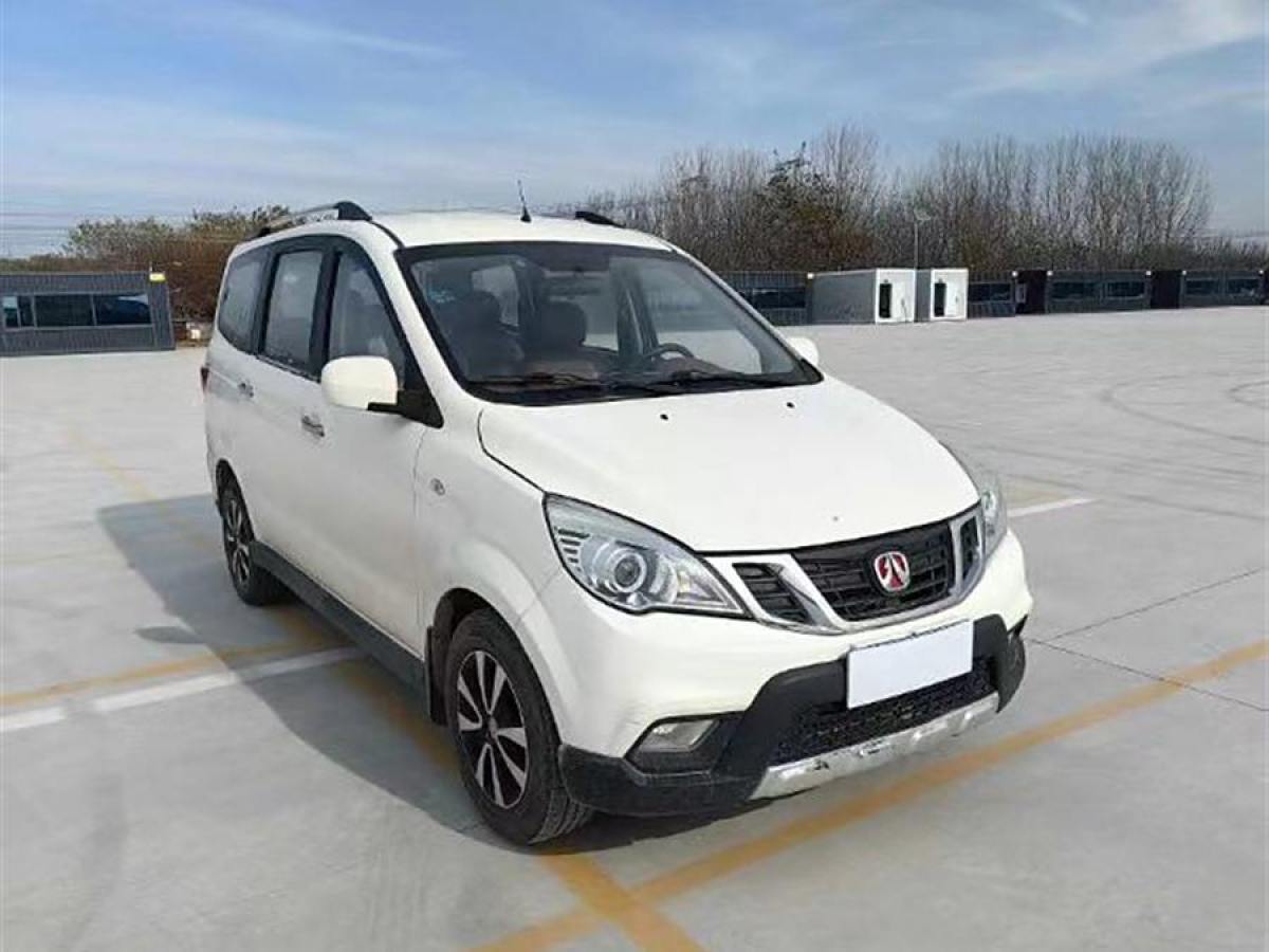 北汽威旺 M35  2016款 1.5L 標(biāo)準(zhǔn)型DAM15圖片