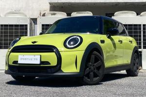 MINI MINI 1.5T COOPER 黑標特別版 五門版