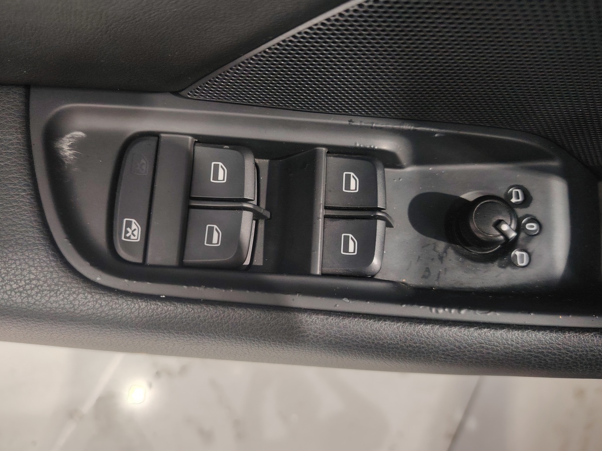 奧迪 奧迪A3  2015款 Limousine 35 TFSI 百萬紀念舒享型圖片