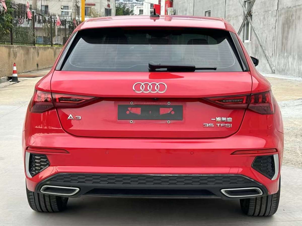 奧迪 奧迪A3  2021款 Sportback 35 TFSI 時(shí)尚運(yùn)動(dòng)型圖片