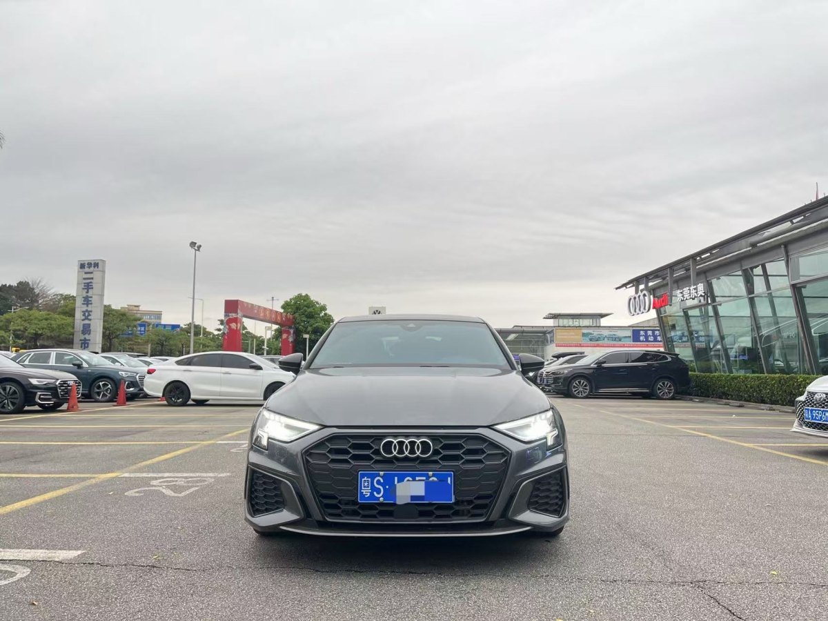 奧迪 奧迪A3  2022款 Sportback 35 TFSI 時(shí)尚運(yùn)動(dòng)型圖片