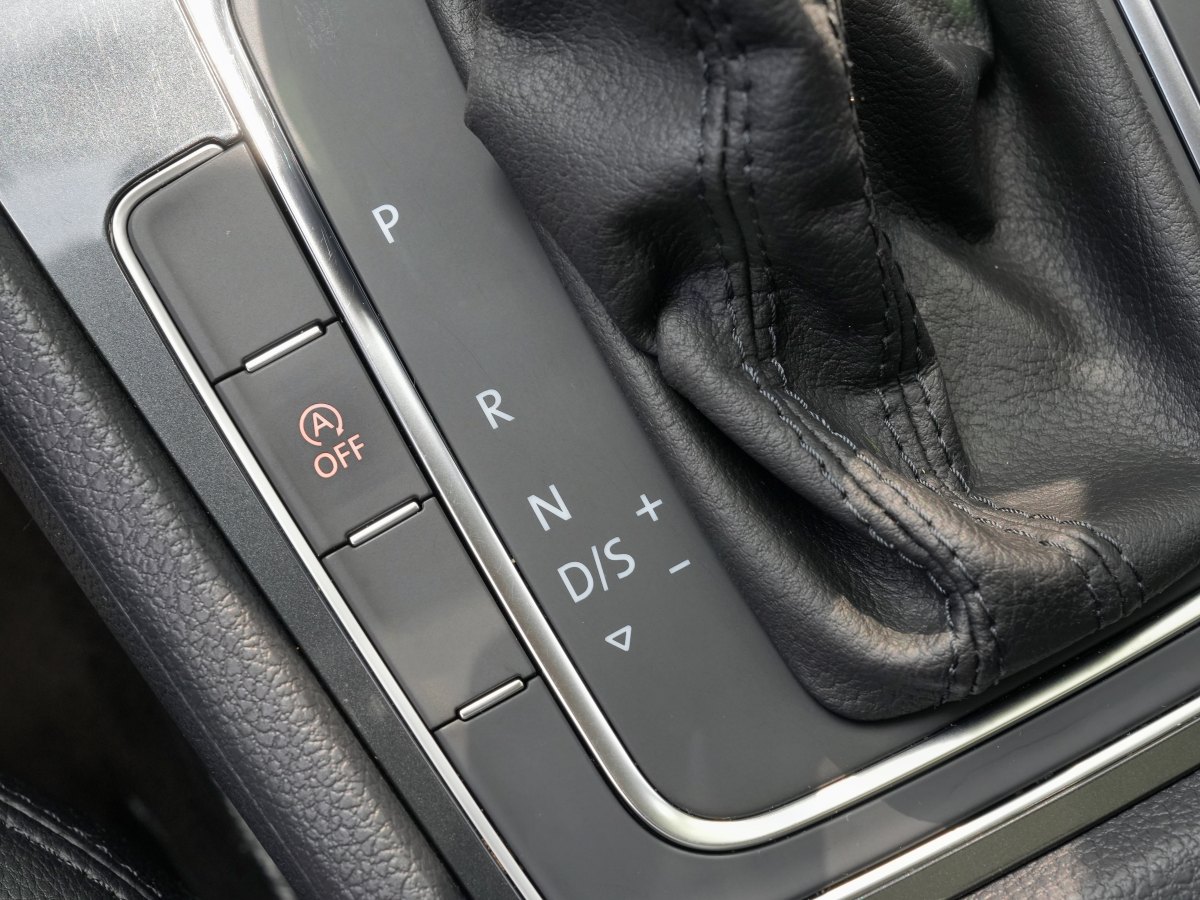 2020年3月大眾 高爾夫  2019款  200TSI DSG舒適進(jìn)取版 國(guó)VI