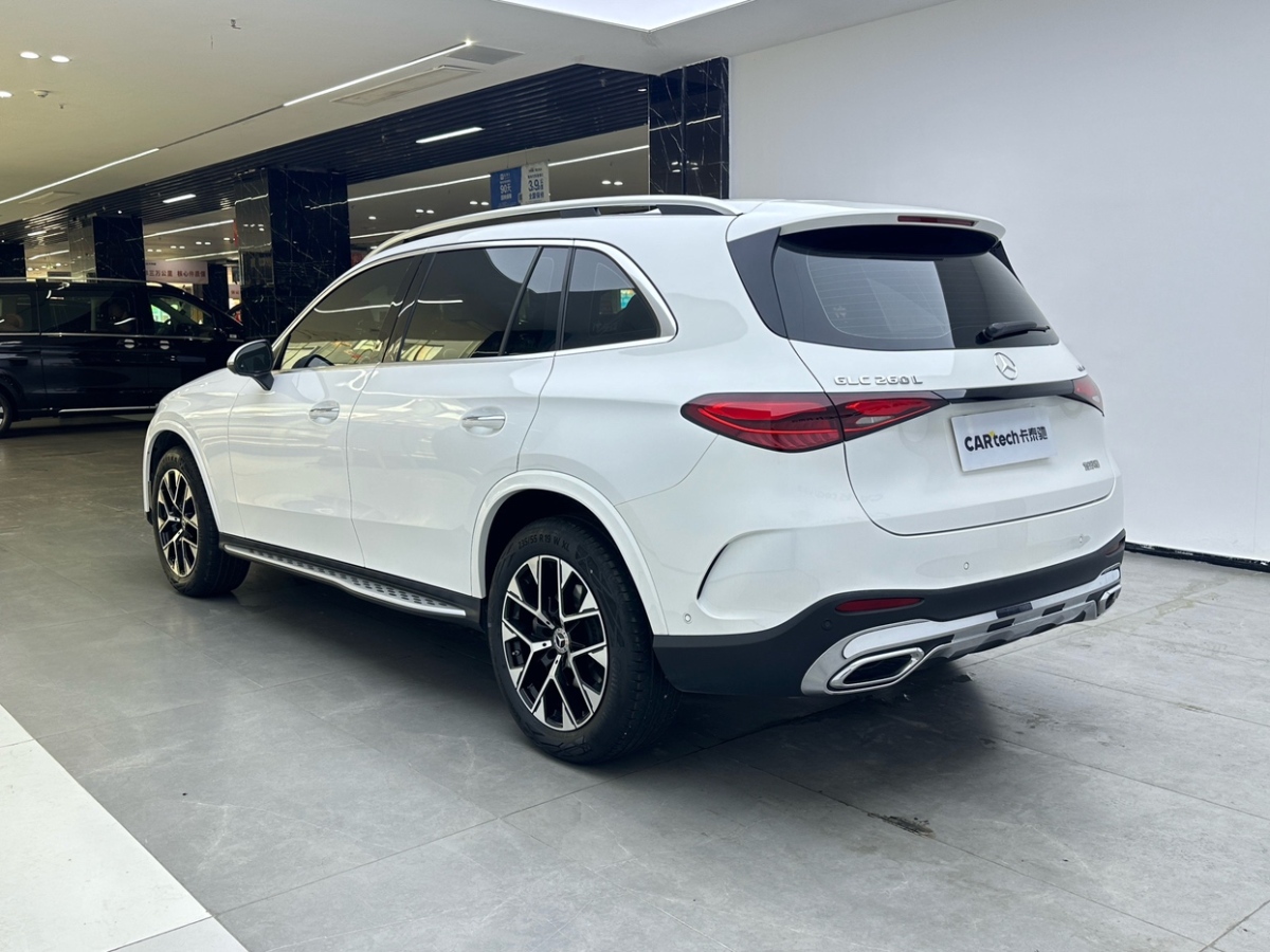 奔馳 奔馳GLC  2018款 改款 GLC 260 4MATIC 動(dòng)感型圖片