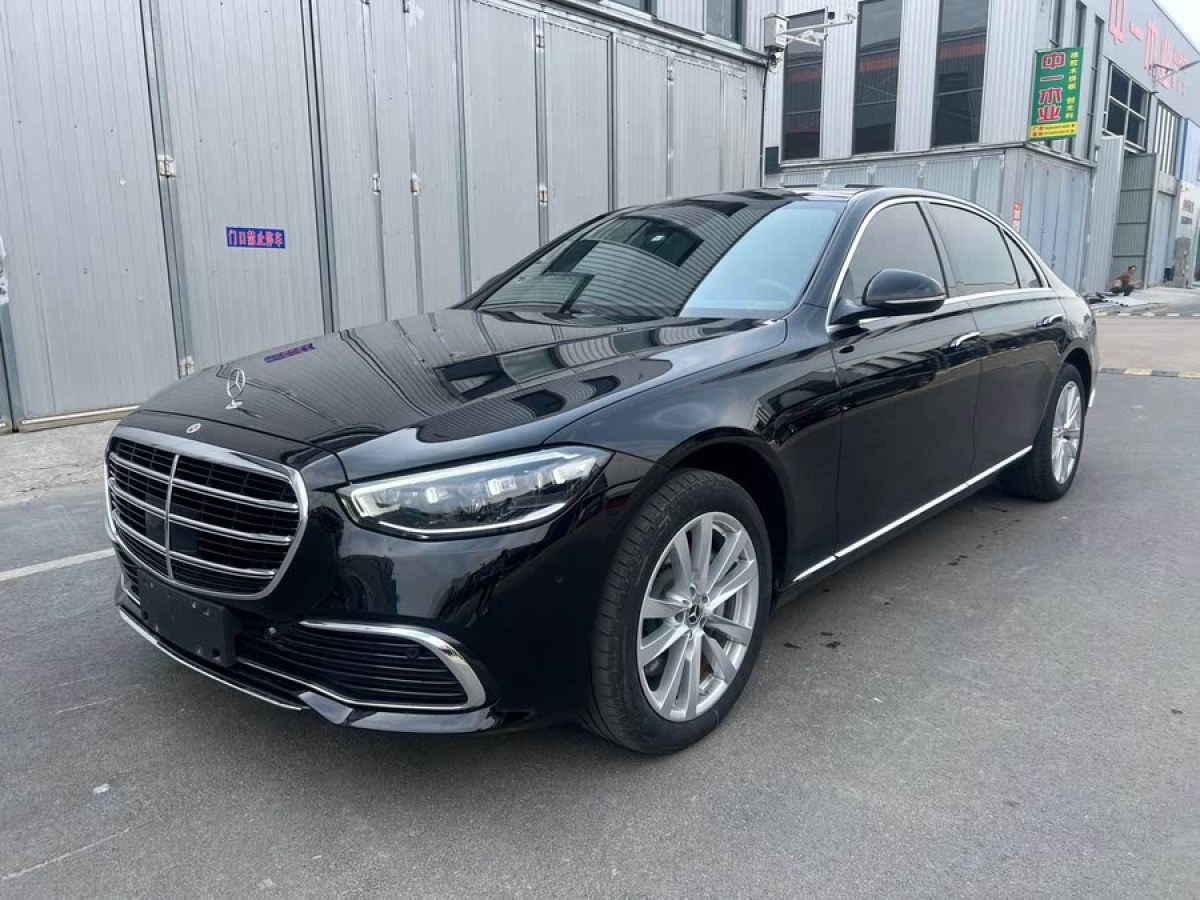 奔馳 奔馳S級(jí)  2023款 改款 S 400 L 商務(wù)型圖片