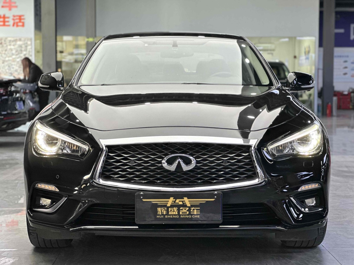 英菲尼迪 Q50L  2018款 2.0T 進(jìn)享版 國(guó)VI圖片