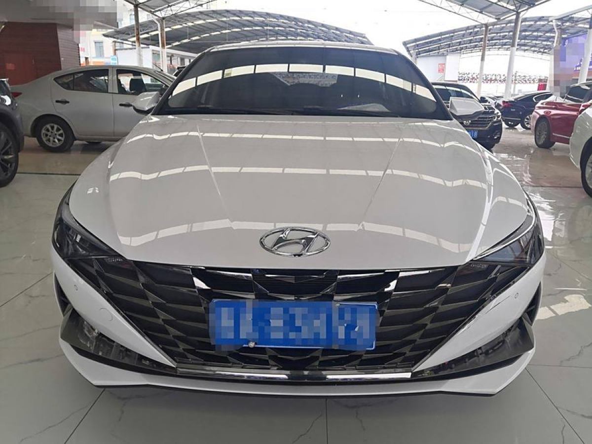 現(xiàn)代 伊蘭特  2021款 1.5L LUX尊貴版圖片