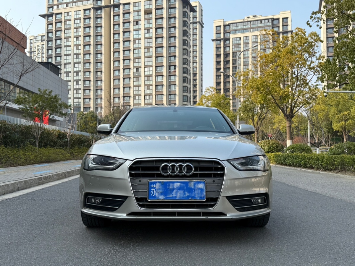 奧迪 奧迪A4L  2016款 35 TFSI 典藏版 S line舒適型圖片