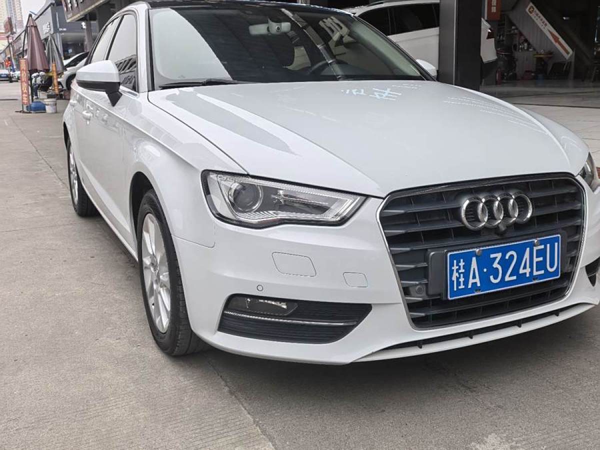 奧迪 奧迪A3  2016款 Sportback 35 TFSI 領(lǐng)英型圖片