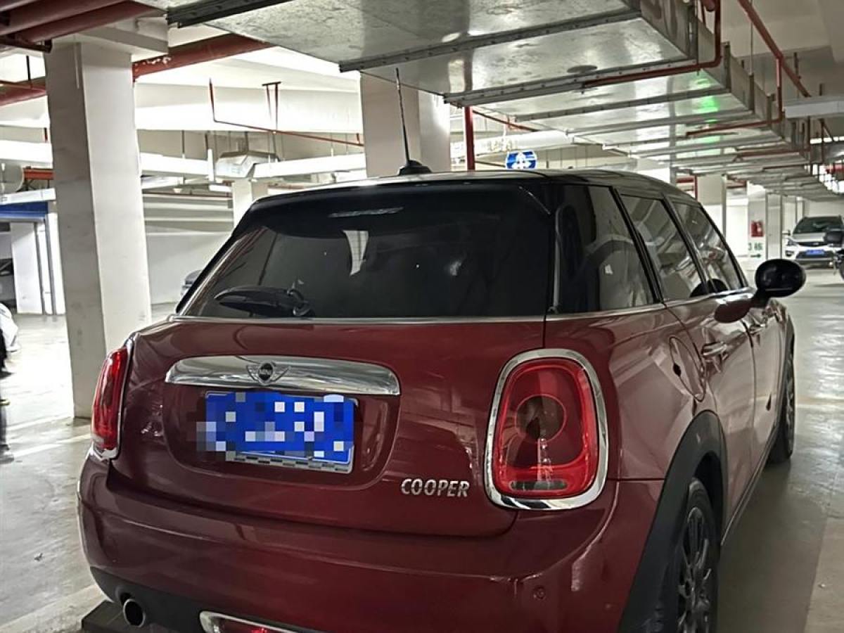 MINI MINI  2017款 1.5T COOPER 冰藍(lán)色限量版 五門(mén)版圖片