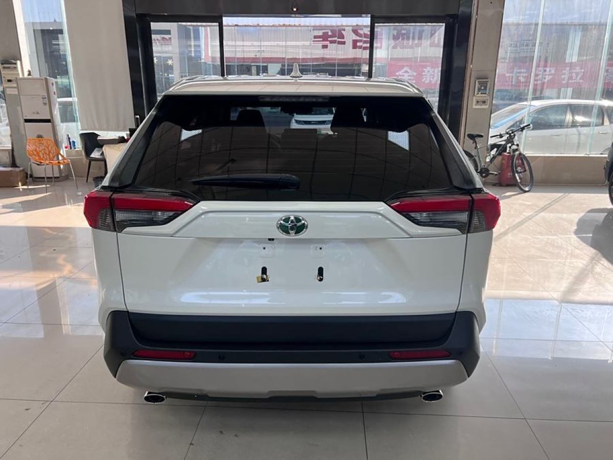 豐田 RAV4榮放  2020款 2.0L CVT四驅風尚PLUS版圖片