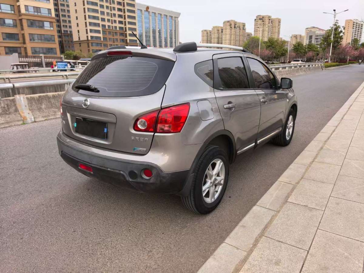 日產(chǎn) 逍客  2012款 2.0XL 火 CVT 2WD圖片