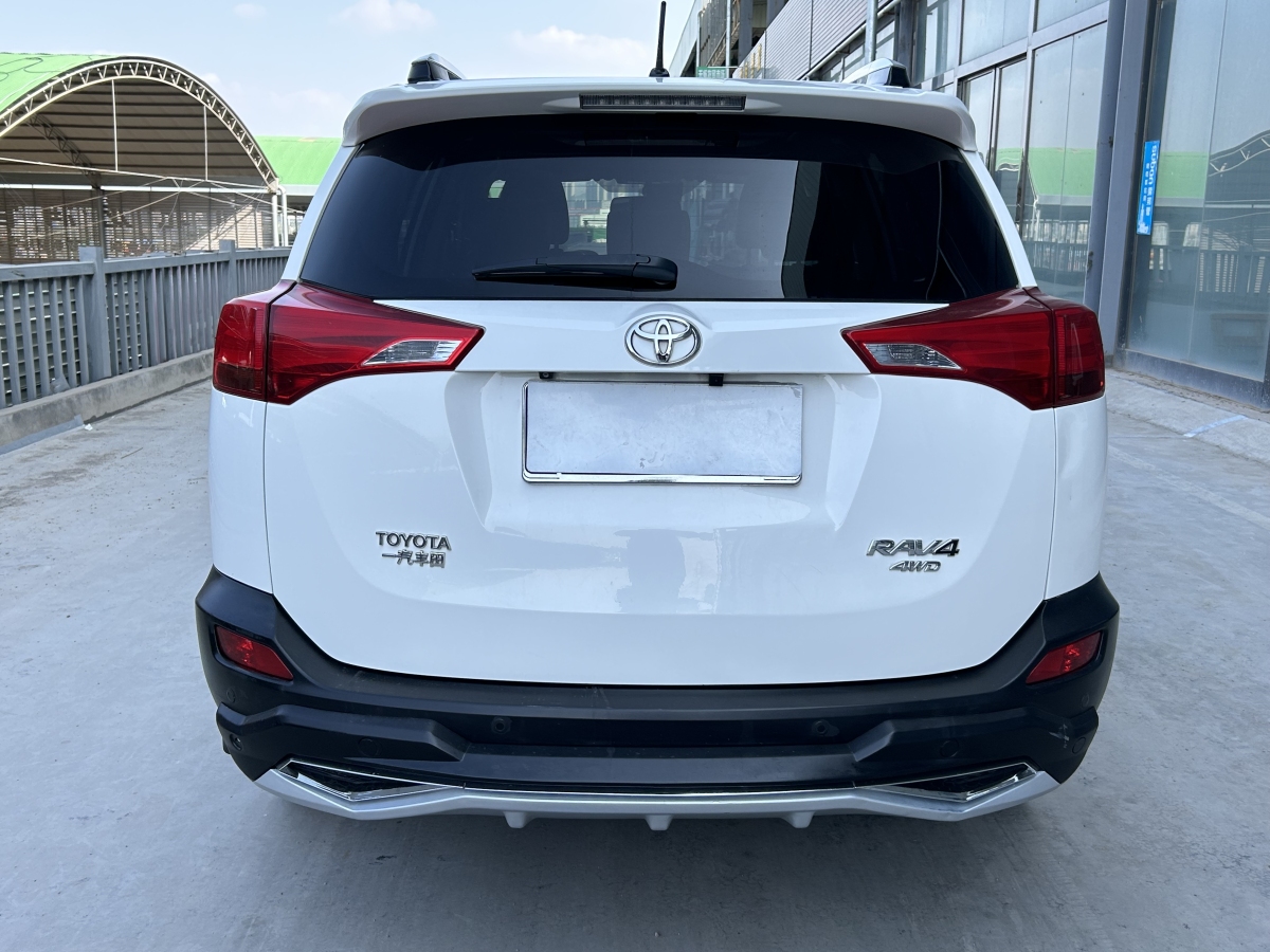 豐田 RAV4榮放  2013款 2.5L 自動(dòng)四驅(qū)尊貴版圖片