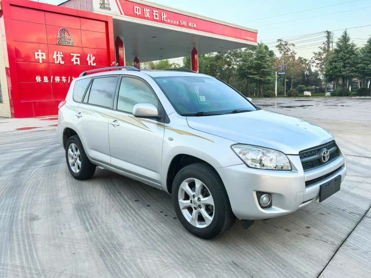 2010年1月豐田 RAV4榮放  2010款 2.0L 手動豪華升級版