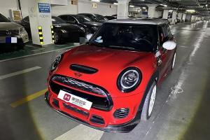 JCW MINI 2.0T JOHN COOPER WORKS