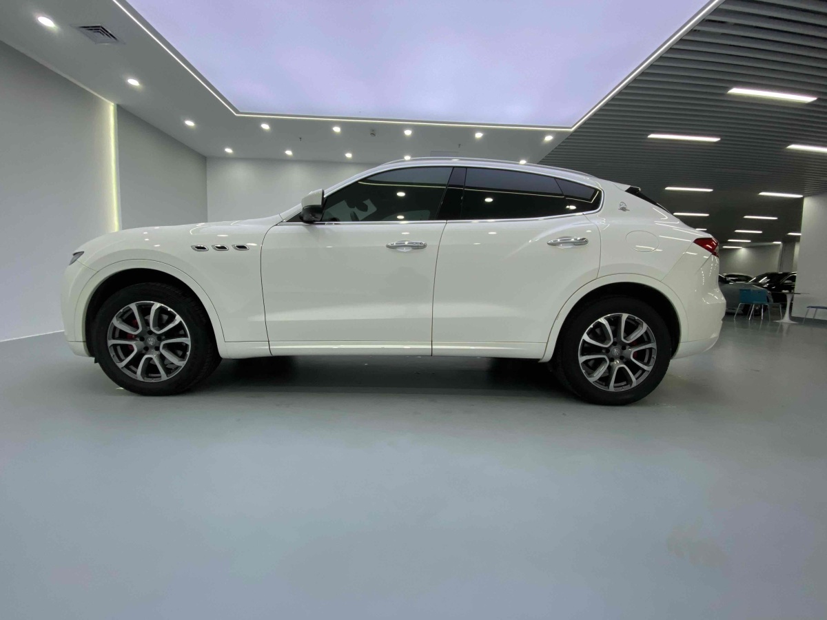 瑪莎拉蒂 Levante  2016款 3.0T Levante圖片