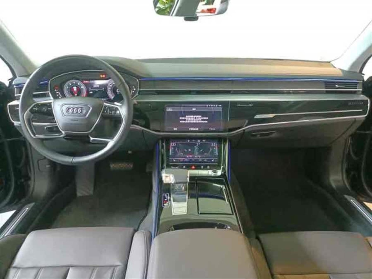 奧迪 奧迪A8  2023款 A8L 45 TFSI quattro 豪華型圖片