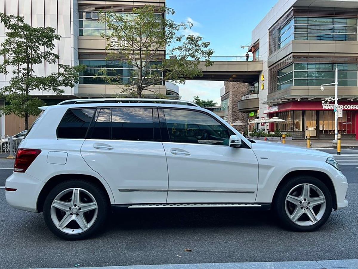 奔馳 奔馳GLK級(jí)  2015款 GLK 300 4MATIC 豪華型 極致版圖片