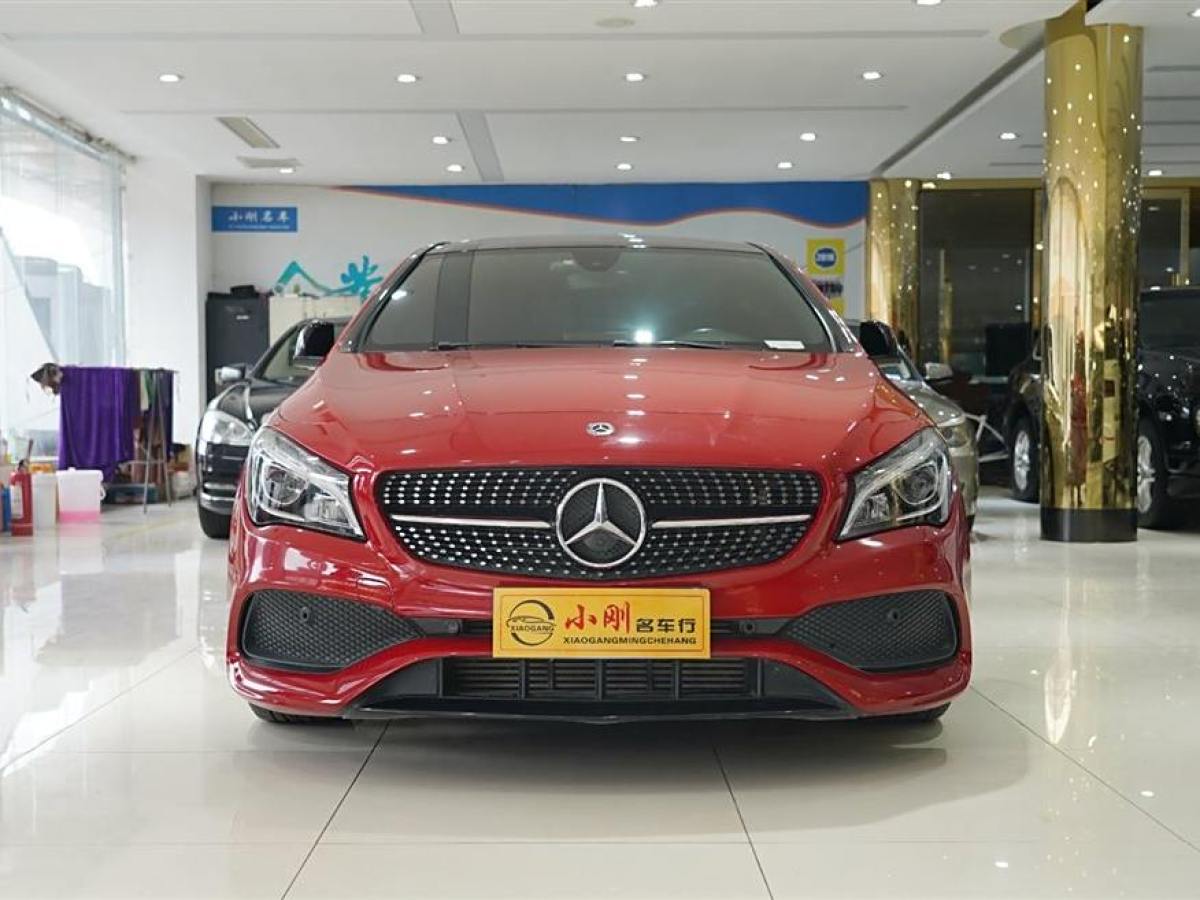 奔馳 奔馳CLA級(jí)  2017款 CLA 220 4MATIC 極地限量版圖片