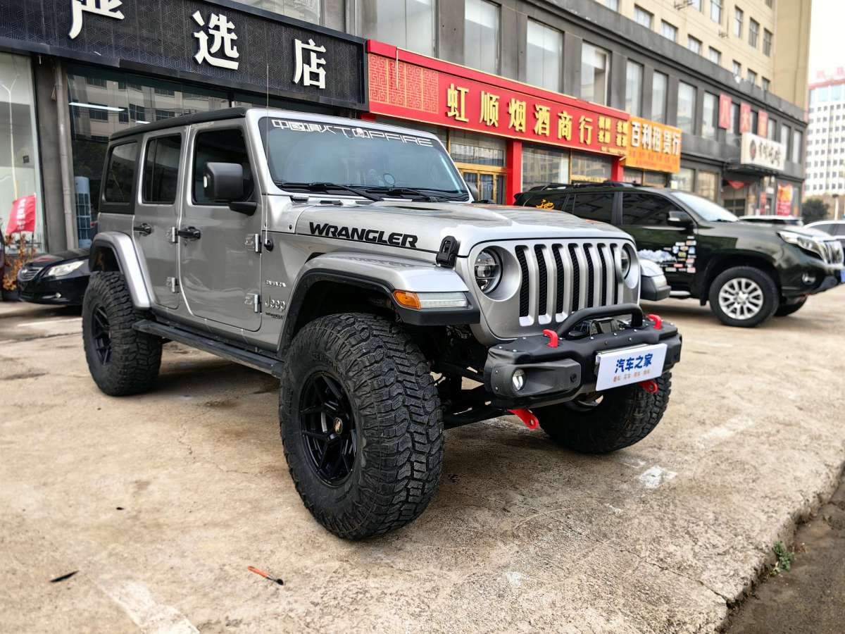 Jeep 牧馬人  2019款 2.0T Sahara 四門版 國VI圖片