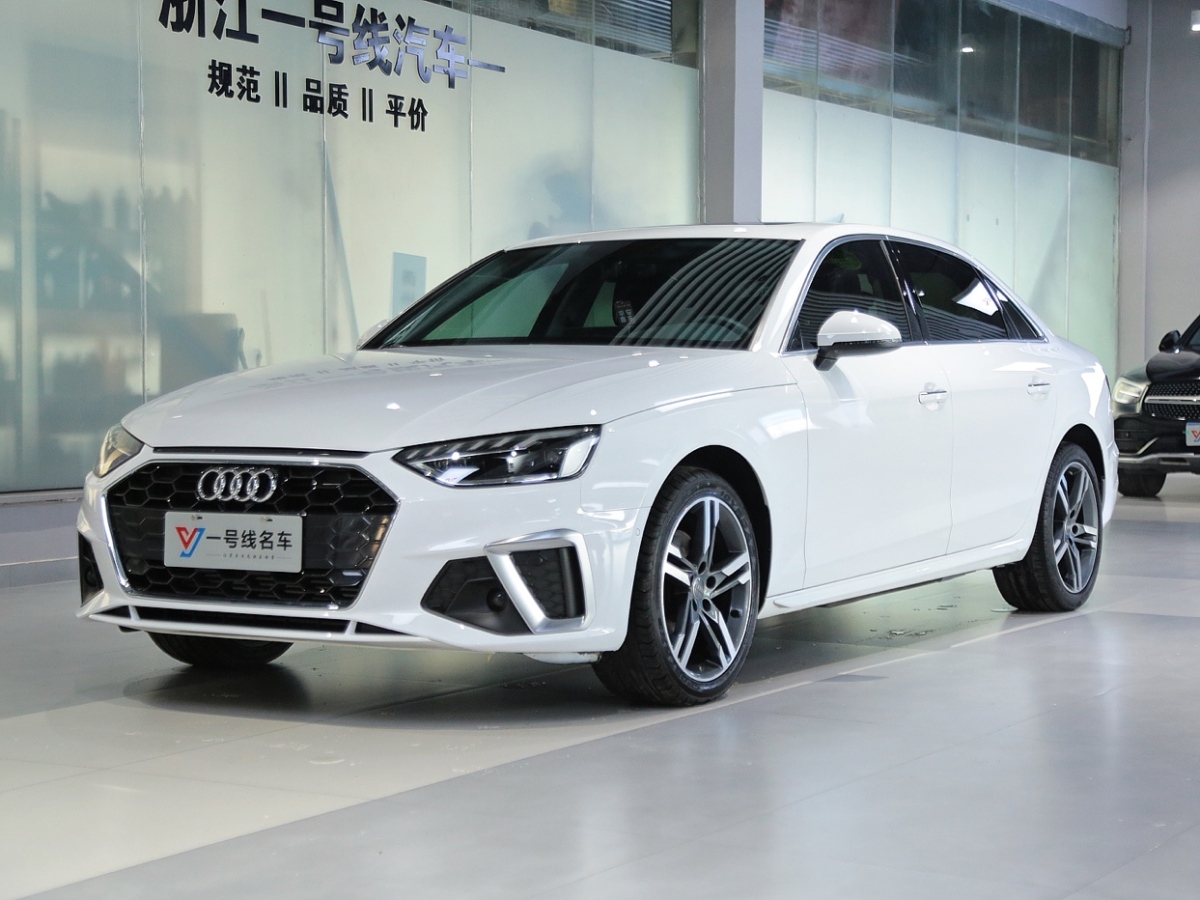 奧迪 奧迪A4L  2020款 40 TFSI 豪華動感型圖片