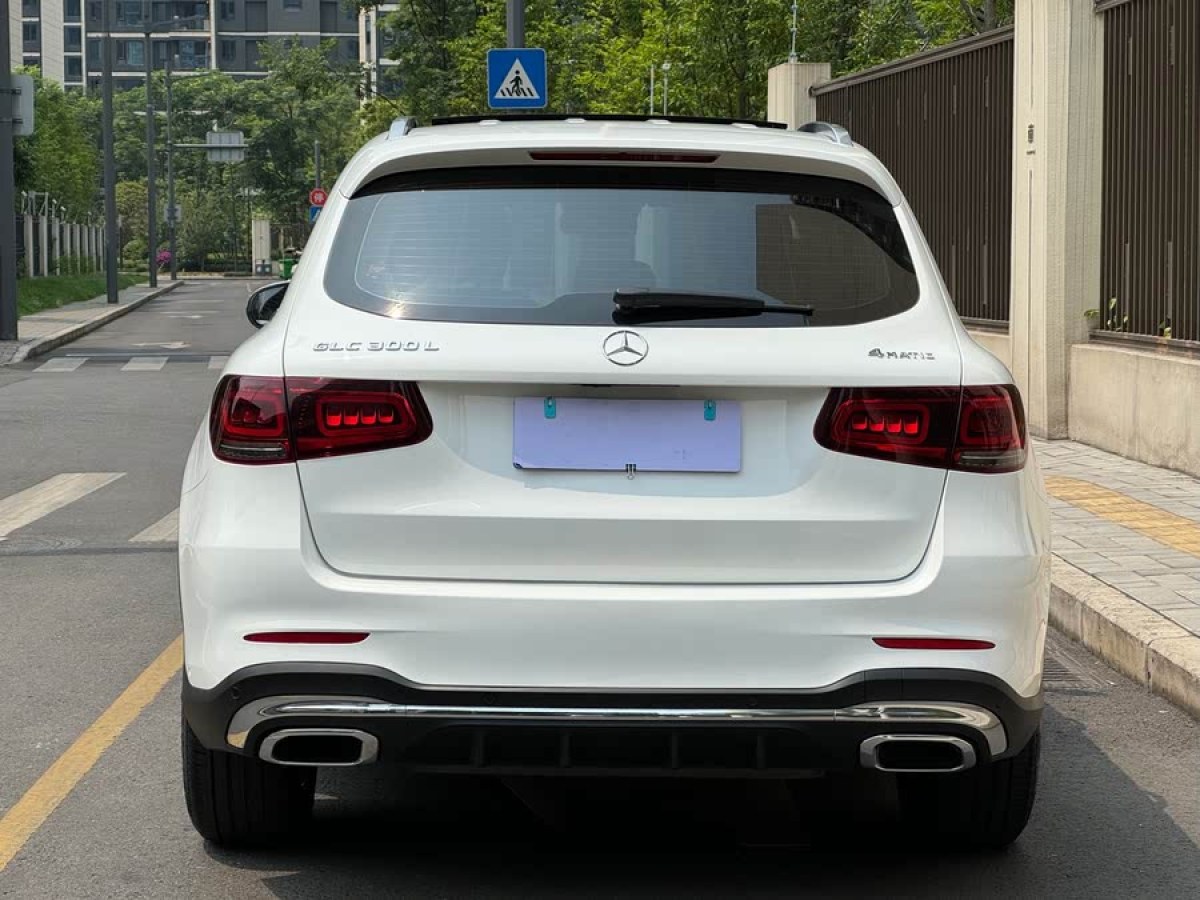 奔馳 奔馳GLC  2018款 改款 GLC 300 4MATIC 動(dòng)感型圖片