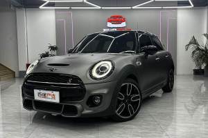 MINI MINI 2.0T COOPER S 賽車手 五門版