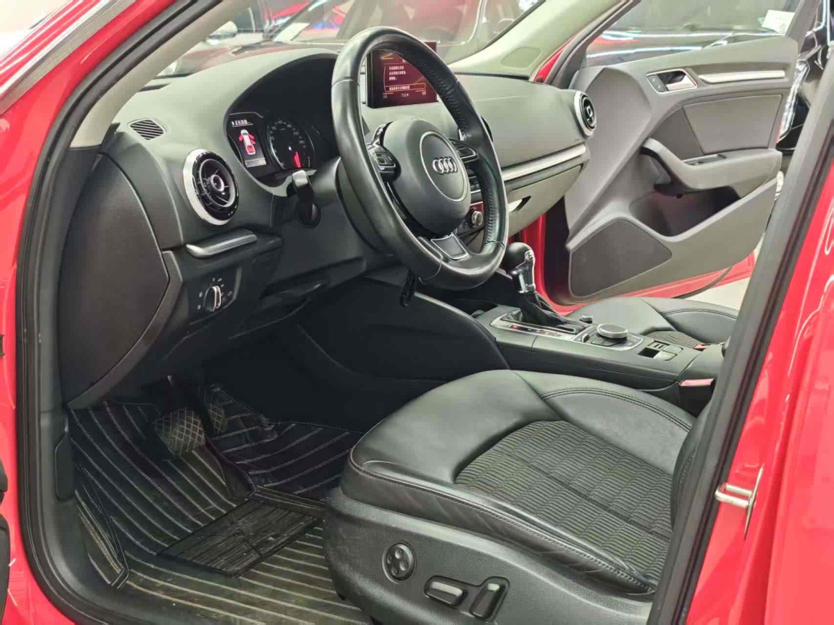 奧迪 奧迪A3  2014款 Sportback 40 TFSI S line 舒適型圖片