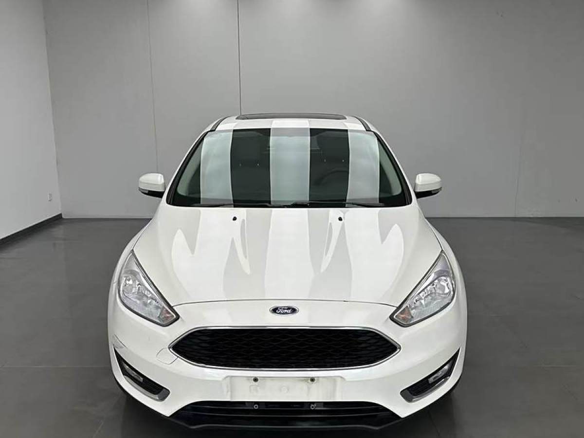 福特 福克斯  2015款 兩廂 EcoBoost 180 自動(dòng)精英型圖片