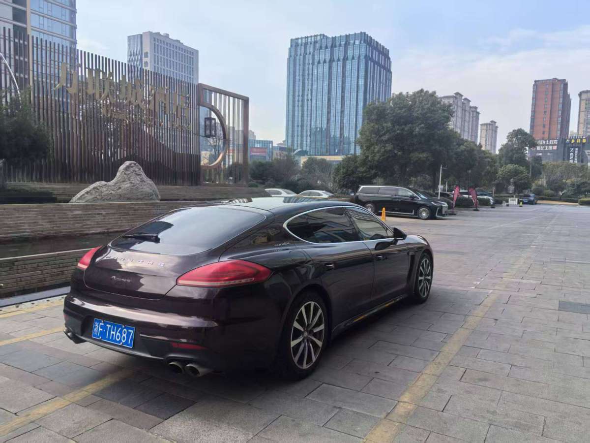 保時(shí)捷 Panamera  2016款 Panamera Executive Edition 3.0T圖片