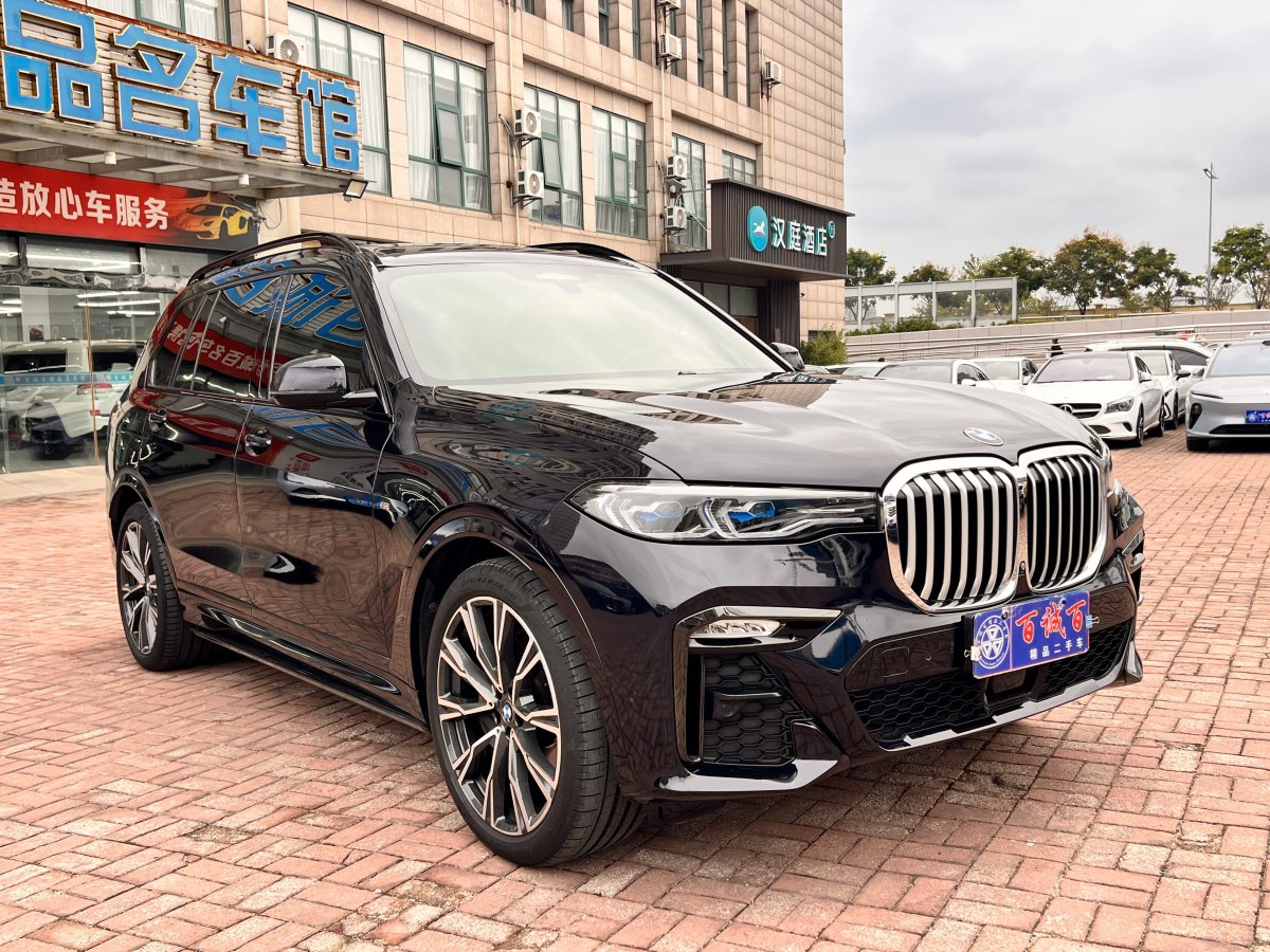 宝马 宝马X7  2019款  xDrive40i 行政型M运动套装图片