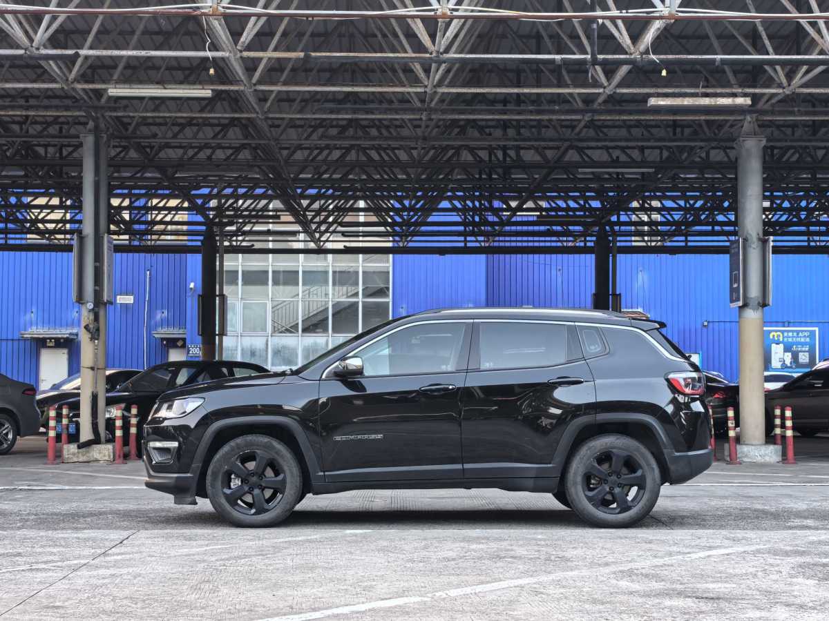 Jeep 指南者  2019款  220T 自動(dòng)悅享版圖片