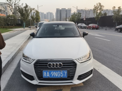 2016年11月 奧迪 奧迪A1(進(jìn)口) 30 TFSI Sportback Design風(fēng)尚版圖片