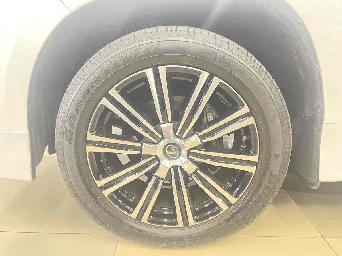 雷克薩斯 LX  2015款 LX570 中東版圖片