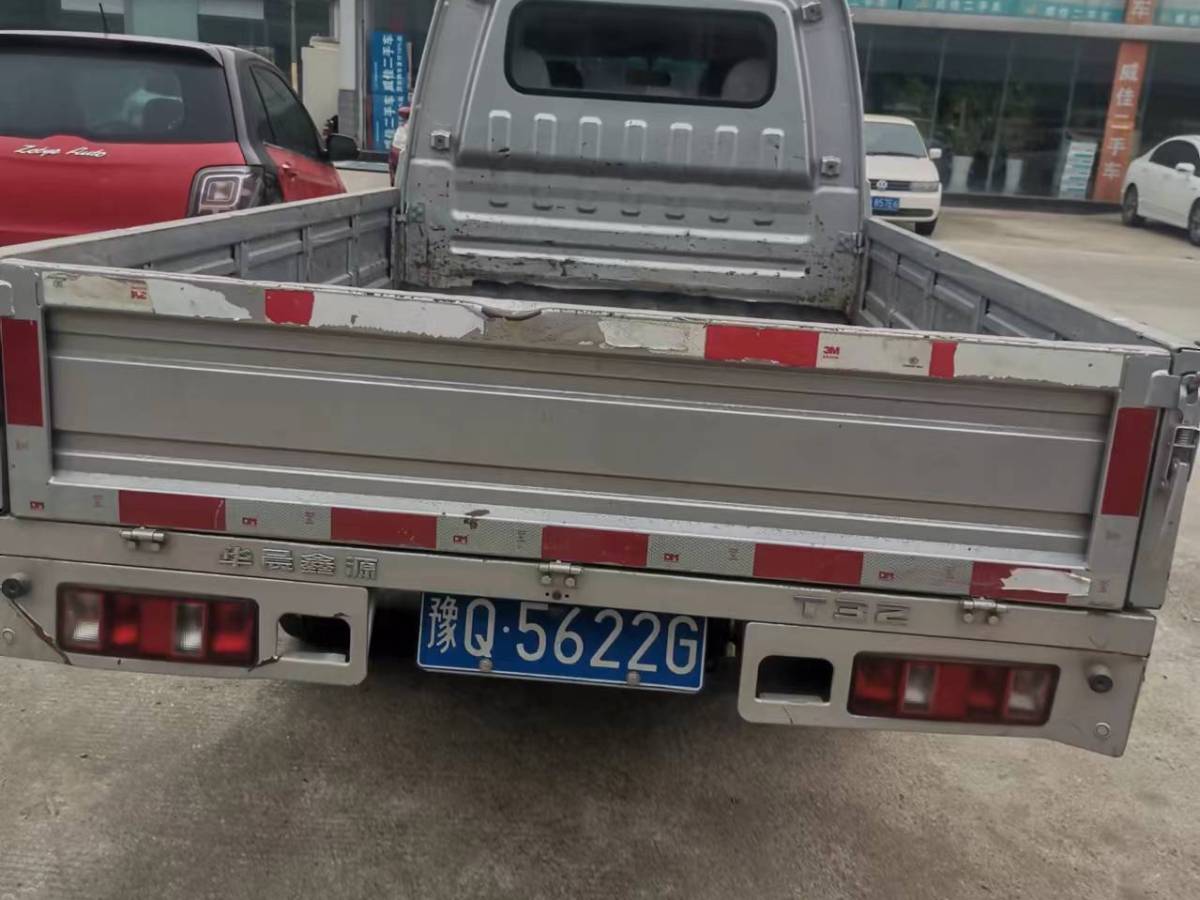 金杯 T30  2022款 1.5L 國(guó)VI豪華型SWC15M圖片