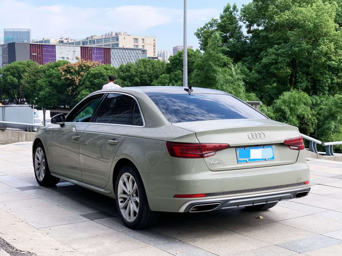 奧迪 奧迪A4L  2019款 40 TFSI 時(shí)尚型 國(guó)V圖片