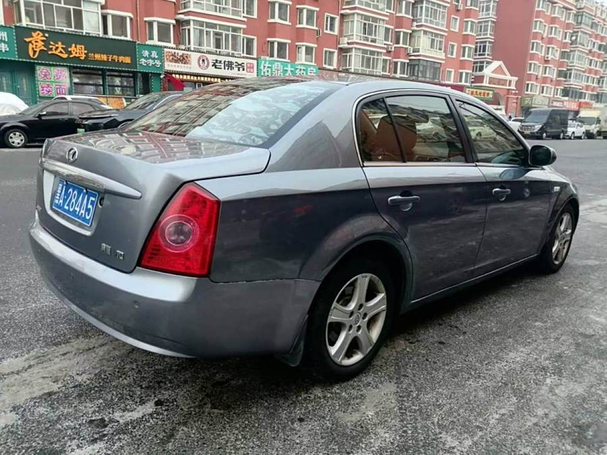 奔騰 B70  2009款 2.0L 自動(dòng)豪華型圖片