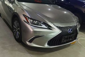 ES 雷克薩斯  300h 百萬紀(jì)念限量版 國VI