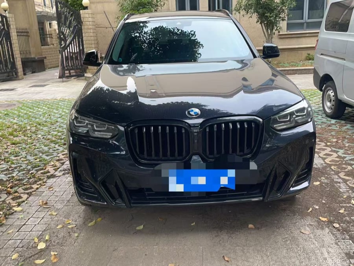 寶馬 寶馬X3  2022款 改款 xDrive30i 領(lǐng)先型 M曜夜套裝圖片