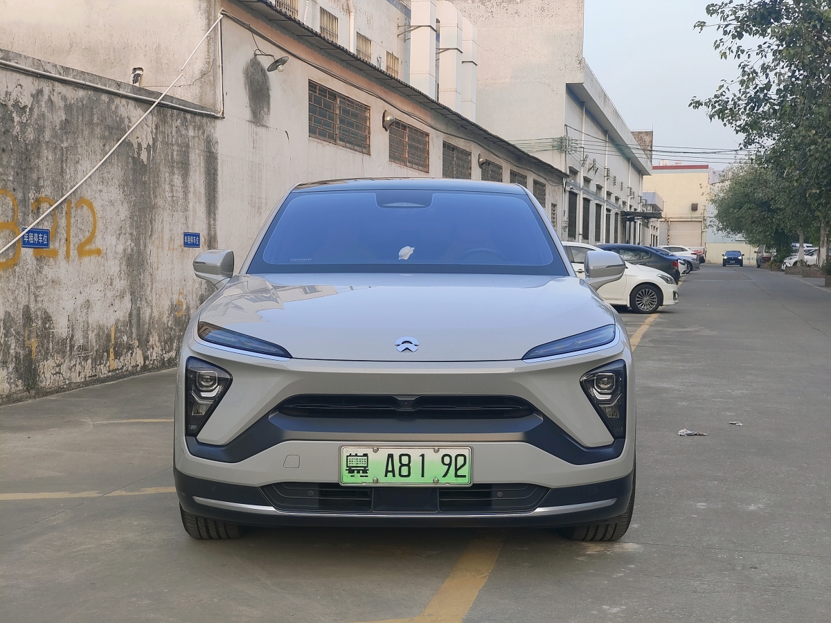 蔚來(lái) 蔚來(lái)EC6  2020款 465KM 運(yùn)動(dòng)版圖片