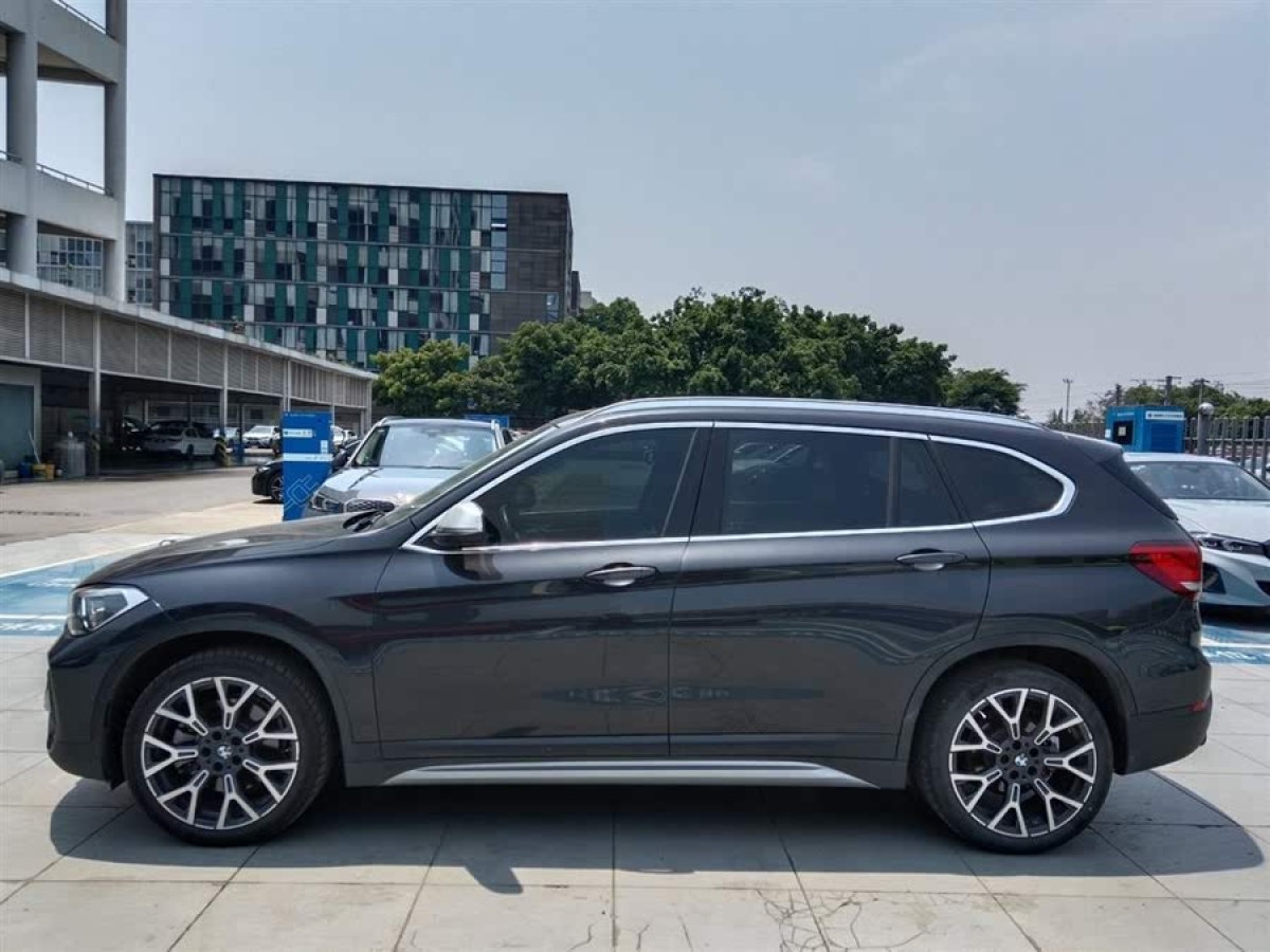 寶馬 寶馬X1  2022款 改款 xDrive25Li 尊享型圖片