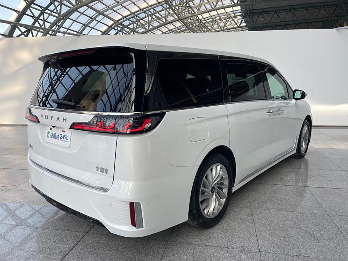 嵐圖 夢(mèng)想家  2024款 PHEV 超長(zhǎng)續(xù)航尊貴版圖片