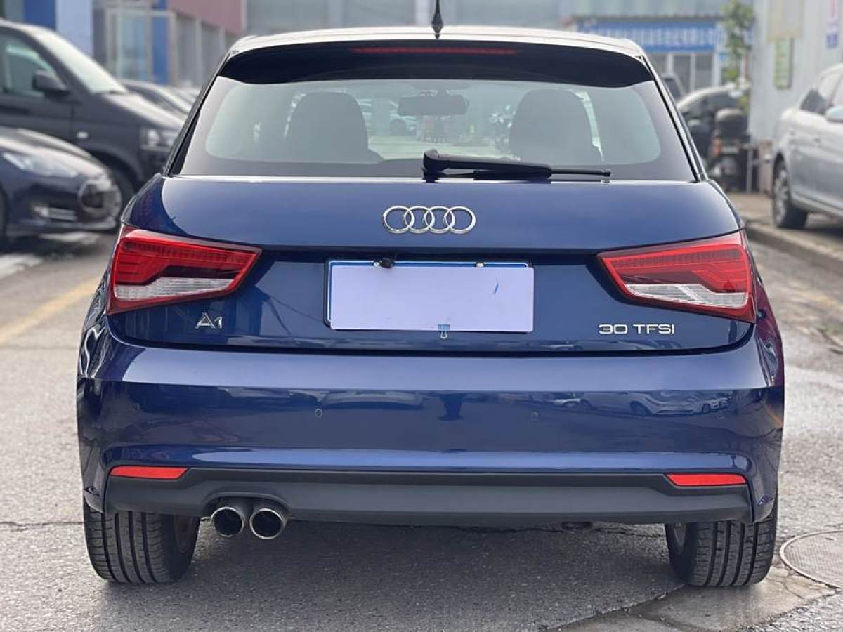 奧迪 奧迪A1  2016款 30 TFSI Sportback Design風(fēng)尚版圖片