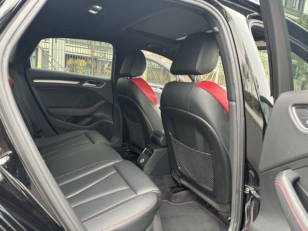 奧迪 奧迪S3  2019款 S3 2.0T Limousine圖片