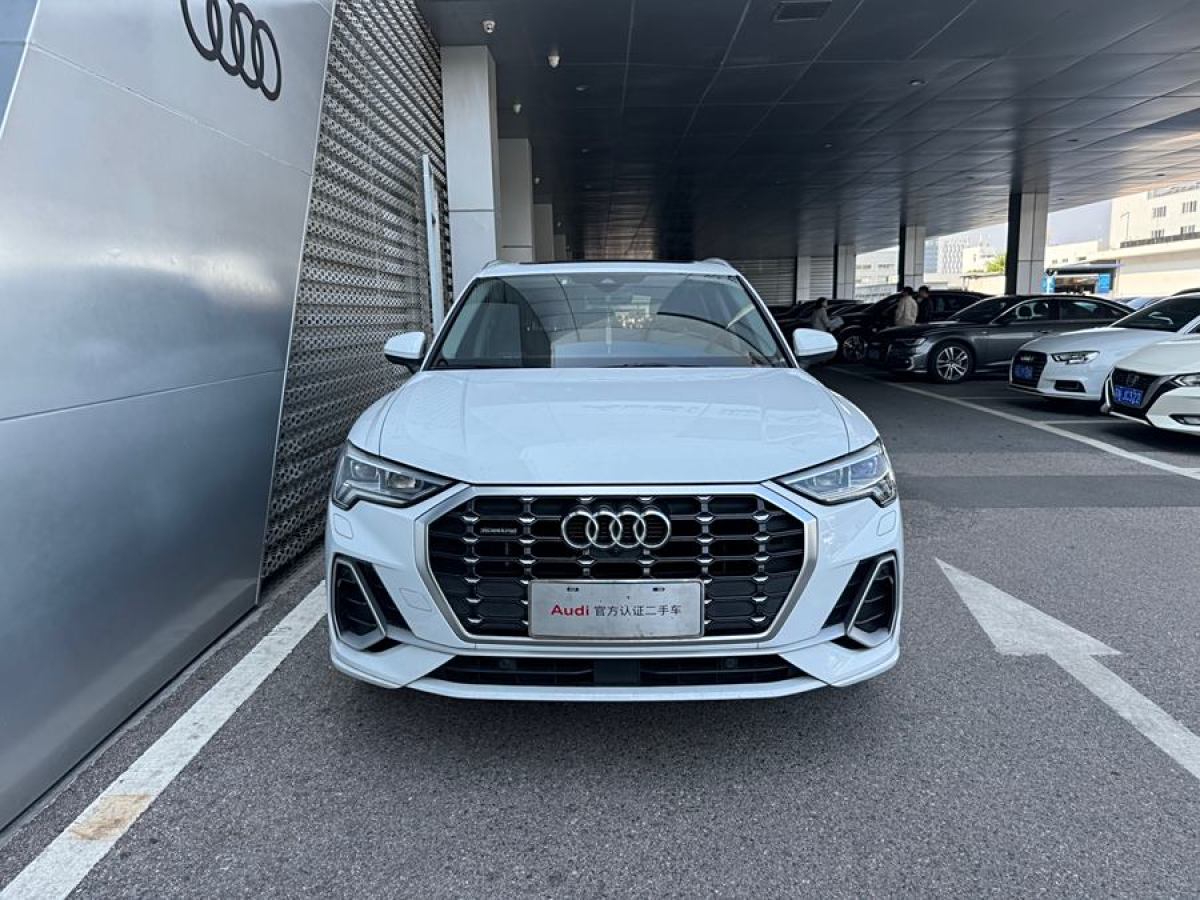 奧迪 奧迪Q3  2021款 45 TFSI quattro 豪華動感型圖片